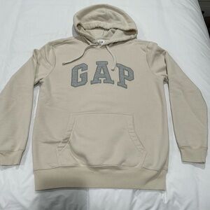 🩷 gap beige sweater